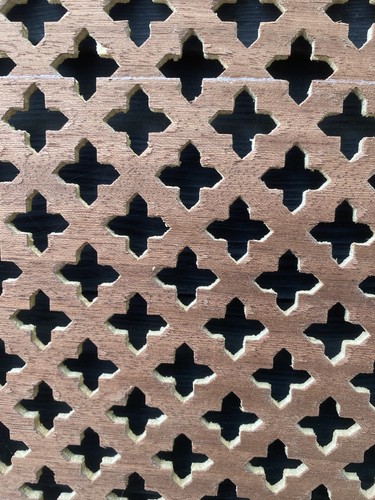 Radiator cover - 3’x2’,